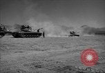 Image la formation de combat blindés Mojave California USA, 1955, de la seconde 27 séquences d'archives historiques vidéo 65675067167