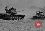 Image la formation de combat blindés Mojave California USA, 1955, de la seconde 35 séquences d'archives historiques vidéo 65675067167