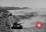 Image la formation de combat blindés Mojave California USA, 1955, de la seconde 61 séquences d'archives historiques vidéo 65675067167