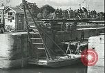 Immagine di Ponte crollato Francia, 1944, secondo 33 filmato di repertorio 65675067185