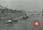 Immagine di Ponte crollato Francia, 1944, secondo 48 filmato di repertorio 65675067185