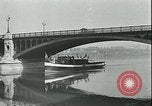 Immagine di Ponte crollato Francia, 1944, secondo 55 filmato di repertorio 65675067185