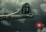 Standbild B-29 Superfortress Marianen, 1945, aus Sekunde 4 historischem Filmmaterial Videoclip 65675067206