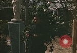 Image Père John Hien Vietnam, 1968, de la seconde 8 séquences d'archives historiques vidéo 65675067227