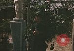 Image Père John Hien Vietnam, 1968, de la seconde 15 séquences d'archives historiques vidéo 65675067227