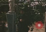 Image Père John Hien Vietnam, 1968, de la seconde 21 séquences d'archives historiques vidéo 65675067227