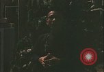 Image Père John Hien Vietnam, 1968, de la seconde 26 séquences d'archives historiques vidéo 65675067227