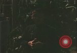 Image Père John Hien Vietnam, 1968, de la seconde 28 séquences d'archives historiques vidéo 65675067227
