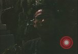 Image Père John Hien Vietnam, 1968, de la seconde 47 séquences d'archives historiques vidéo 65675067227