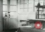 Immagine di Spazio sovietica la ricerca utilizzando i canini Unione Sovietica, 1957, secondo 1 filmato di repertorio 65675067229