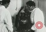 Immagine di Spazio sovietica la ricerca utilizzando i canini Unione Sovietica, 1957, secondo 54 filmato di repertorio 65675067229