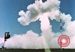 Standbild Rakete startet United States USA, 1963, aus Sekunde 47 historischem Filmmaterial Videoclip 65675067241