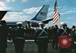 Standbild Präsident John Kennedy touring NASA-Einrichtungen United States USA, 1963, aus Sekunde 40 historischem Filmmaterial Videoclip 65675067244