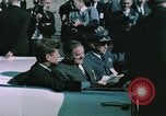 Standbild Präsident John Kennedy touring NASA-Einrichtungen United States USA, 1963, aus Sekunde 62 historischem Filmmaterial Videoclip 65675067244