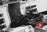 Standbild Golden Gate Bridge United States USA, 1933, aus Sekunde 32 historischem Filmmaterial Videoclip 65675067267