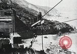 Standbild Golden Gate Bridge United States USA, 1933, aus Sekunde 52 historischem Filmmaterial Videoclip 65675067267