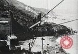 Standbild Golden Gate Bridge United States USA, 1933, aus Sekunde 53 historischem Filmmaterial Videoclip 65675067267