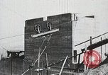 Standbild Golden Gate Bridge United States USA, 1933, aus Sekunde 62 historischem Filmmaterial Videoclip 65675067267