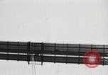 Standbild Golden Gate Bridge United States USA, 1933, aus Sekunde 16 historischem Filmmaterial Videoclip 65675067275