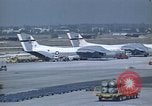 Immagine di Airlift Lod Tel Aviv Israele, 1973, secondo 4 filmato di repertorio 65675067277
