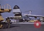 Standbild Luftbrücke Lod Tel Aviv Israel, 1973, aus Sekunde 3 historischem Filmmaterial Videoclip 65675067280