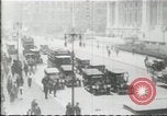 Image New York Public Library de la 5e Avenue et la 42e Rue Columbus Circle New York United States USA, 1915, de la seconde 1 séquences d'archives historiques vidéo 65675067289