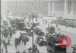 Image New York Public Library de la 5e Avenue et la 42e Rue Columbus Circle New York United States USA, 1915, de la seconde 14 séquences d'archives historiques vidéo 65675067289