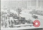 Image New York Public Library de la 5e Avenue et la 42e Rue Columbus Circle New York United States USA, 1915, de la seconde 31 séquences d'archives historiques vidéo 65675067289