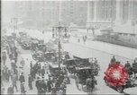 Image New York Public Library de la 5e Avenue et la 42e Rue Columbus Circle New York United States USA, 1915, de la seconde 56 séquences d'archives historiques vidéo 65675067289