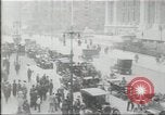 Image New York Public Library de la 5e Avenue et la 42e Rue Columbus Circle New York United States USA, 1915, de la seconde 62 séquences d'archives historiques vidéo 65675067289