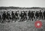 Standbild 3 Infanterie Division Coupray Frankreich, 1918, aus Sekunde 52 historischem Filmmaterial Videoclip 65675067297