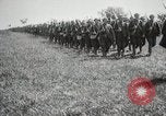 Standbild 38 Infanterie Regiment Coupray Frankreich, 1918, aus Sekunde 22 historischem Filmmaterial Videoclip 65675067298