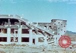 Standbild physische Schäden Nagasaki Japan, 1945, aus Sekunde 18 historischem Filmmaterial Videoclip 65675067330