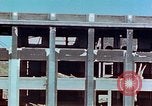 Standbild physische Schäden Nagasaki Japan, 1945, aus Sekunde 33 historischem Filmmaterial Videoclip 65675067330