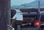 Standbild physische Schäden Nagasaki Japan, 1945, aus Sekunde 28 historischem Filmmaterial Videoclip 65675067331
