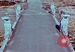 Image Relevé des dommages physiques couleur à Hiroshima Hiroshima au Japon, 1946, de la seconde 4 séquences d'archives historiques vidéo 65675067350