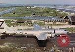 Standbild B-29s auf Saipan Saipan, 1945, aus Sekunde 25 historischem Filmmaterial Videoclip 65675067352