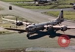 Standbild B-29s auf Saipan Saipan, 1945, aus Sekunde 47 historischem Filmmaterial Videoclip 65675067352
