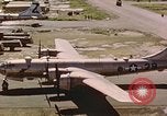 Standbild B-29s auf Saipan Saipan, 1945, aus Sekunde 55 historischem Filmmaterial Videoclip 65675067352