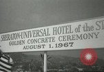 Standbild Golden konkrete Zeremonie Hollywood Los Angeles California USA, 1967, aus Sekunde 11 historischem Filmmaterial Videoclip 65675067381