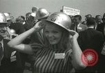 Standbild Golden konkrete Zeremonie Hollywood Los Angeles California USA, 1967, aus Sekunde 33 historischem Filmmaterial Videoclip 65675067381