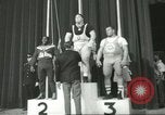 Standbild Gewichtheben Wettbewerb Winnipeg Kanada, 1967, aus Sekunde 53 historischem Filmmaterial Videoclip 65675067384