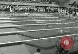 Standbild Schwimmen Wettbewerb Winnipeg Kanada, 1967, aus Sekunde 8 historischem Filmmaterial Videoclip 65675067385