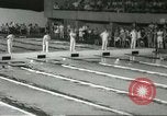 Standbild Schwimmen Wettbewerb Winnipeg Kanada, 1967, aus Sekunde 16 historischem Filmmaterial Videoclip 65675067385
