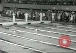 Standbild Schwimmen Wettbewerb Winnipeg Kanada, 1967, aus Sekunde 23 historischem Filmmaterial Videoclip 65675067385