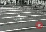 Standbild Schwimmen Wettbewerb Winnipeg Kanada, 1967, aus Sekunde 27 historischem Filmmaterial Videoclip 65675067385