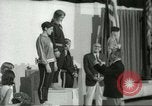 Standbild Schwimmen Wettbewerb Winnipeg Kanada, 1967, aus Sekunde 38 historischem Filmmaterial Videoclip 65675067385