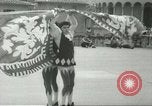 Standbild Flagge Spiele Italien, 1967, aus Sekunde 30 historischem Filmmaterial Videoclip 65675067392