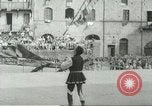 Standbild Flagge Spiele Italien, 1967, aus Sekunde 38 historischem Filmmaterial Videoclip 65675067392