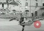 Standbild Flagge Spiele Italien, 1967, aus Sekunde 47 historischem Filmmaterial Videoclip 65675067392